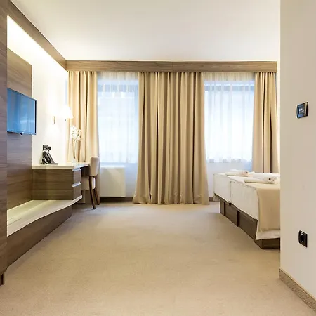 Szálloda Royal Belgrád